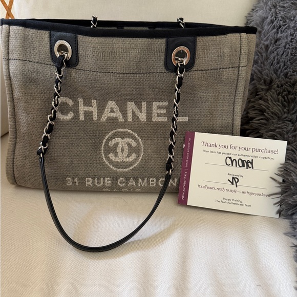 CHANEL Handbags - CHANEL Deauville Tote